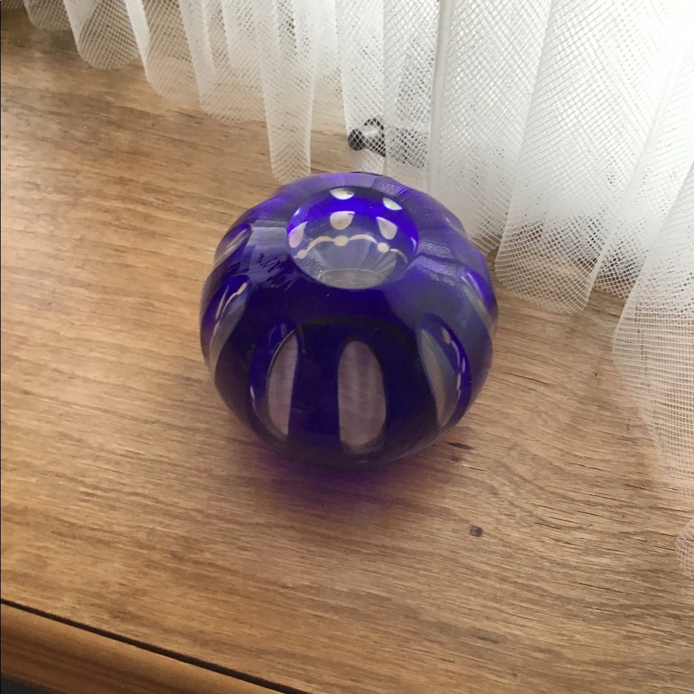 VINTAGE COBALT BOHEMIAN CUT GLASS CANDLEHOLDER - Picture 4 of 12